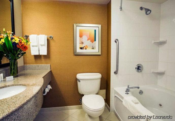 Fairfield Inn & Suites By Marriott Toronto Mississauga Kültér fotó